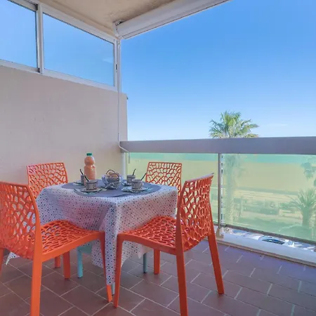 Apartment Les Jardins De La Plage-12 By Interhome